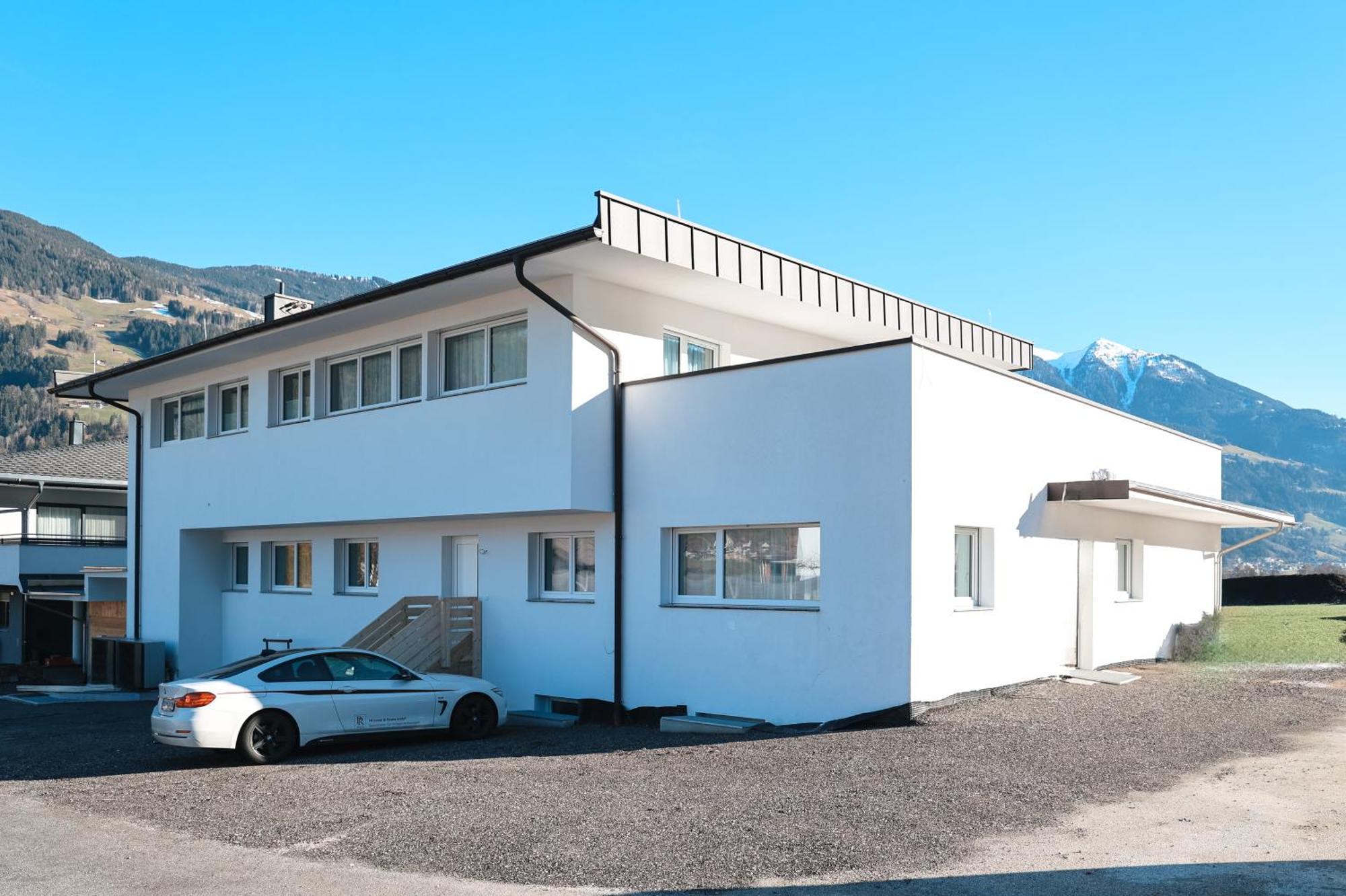 Alpenluxus Presents - Marias Zillertalblick With Roof Terrace, 3 Bedrooms & Parking Space Schlitters Dış mekan fotoğraf
