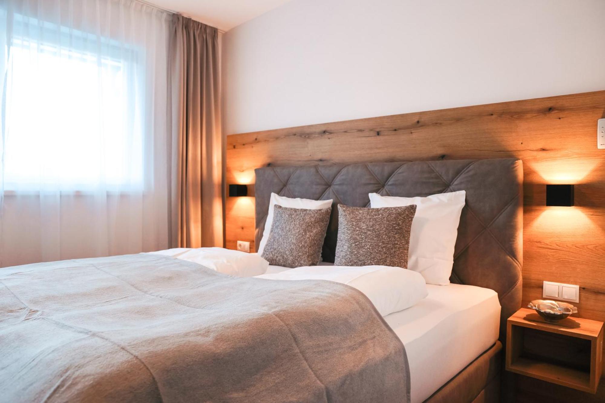Alpenluxus Presents - Marias Zillertalblick With Roof Terrace, 3 Bedrooms & Parking Space Schlitters Dış mekan fotoğraf